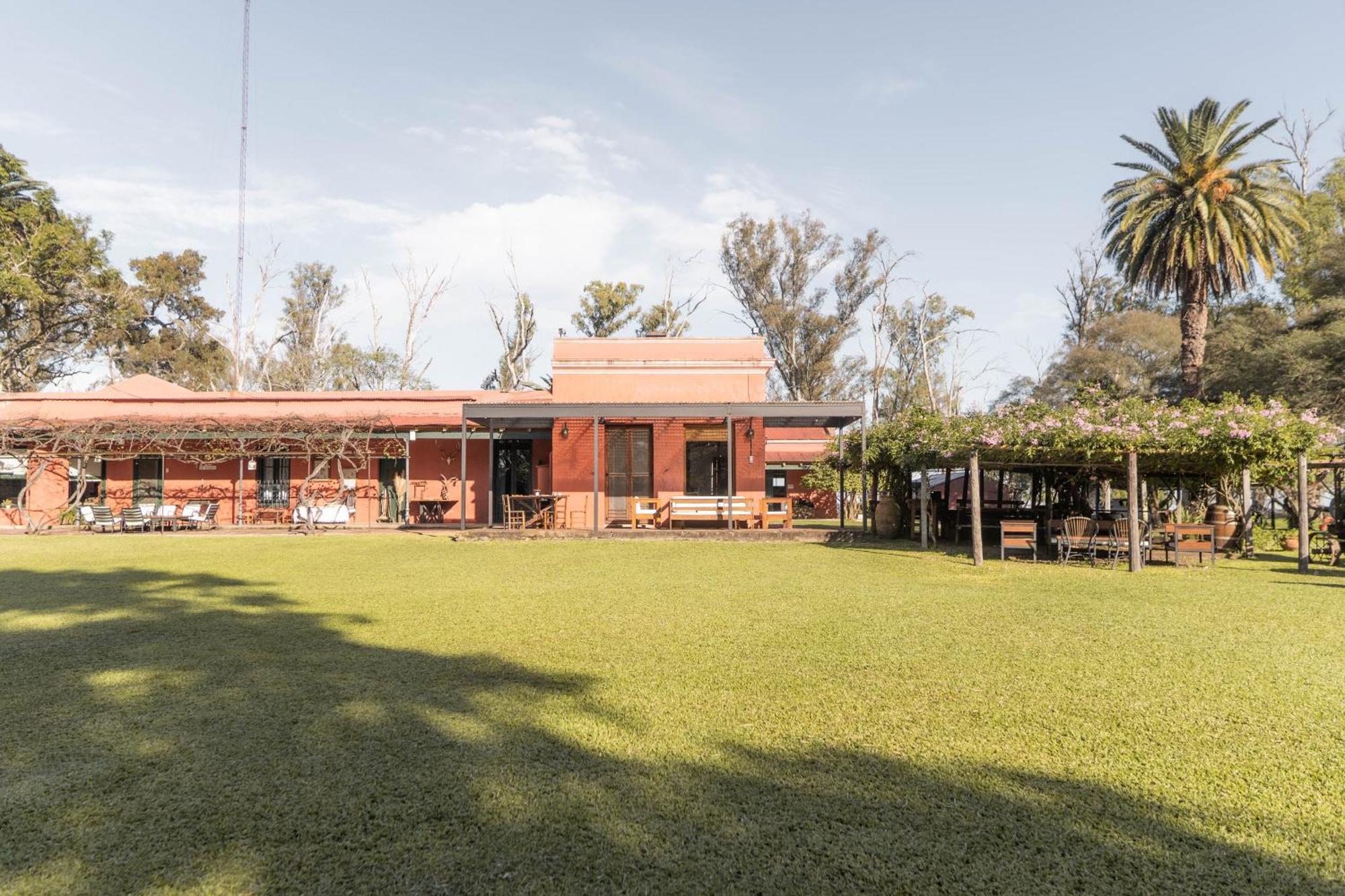 Estancia La Violeta Chajarí Exterior foto